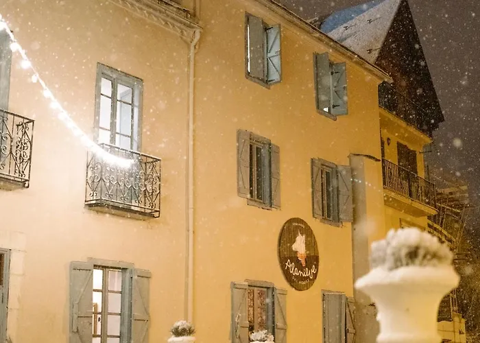 Hostel Baqueira - Refugi Rosta - Alanieve *
