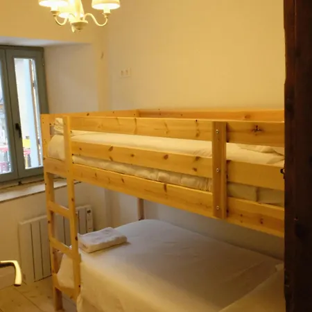 Baqueira - Refugi Rosta - Pyrenmuseu Hostel *